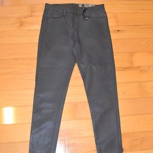 Bleu lab anti-fit reversible jeans 33x30 gray coat